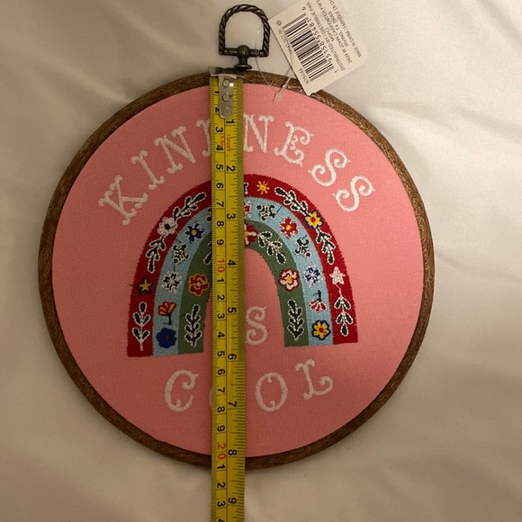 EMBROIDERY DECOR - Picture 6 of 6